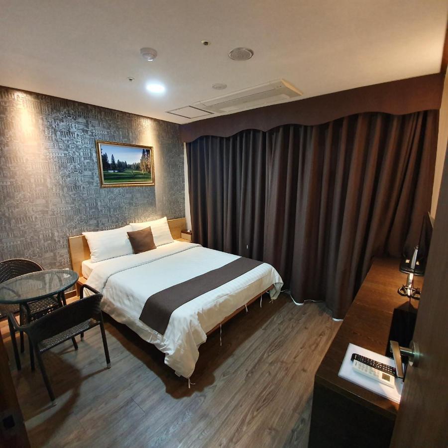 Cs Premier Hotel Anyang Bagian luar foto